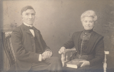 48 Johannes Leijds (Veenendaal 22 nov. 1832 - Doetinchem 25 aug. 1916) en zijn vrouw Angelique Henriëtte Maria ...
