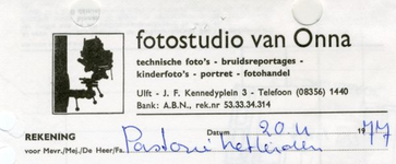 0684-1407 Fotostudio van Onna technische foto's - bruidsreportages - kinderfoto's - portret - fotohandel