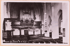 093 Interieur van de Ned. Hervormde Kerk.