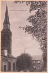 098 De woning voor de toren van de St. Willibrorduskerk werd bewoond van 1914 tot 1933 door Leonardus Johannes Geurts, ...