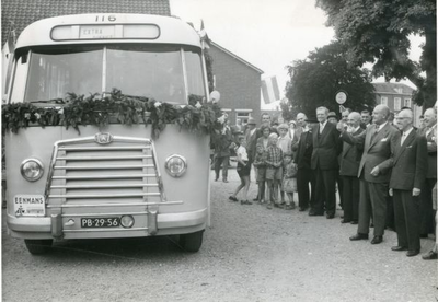 1095-41-612 Eerste bus naar Babberich