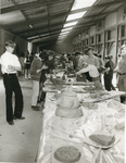 1095-41-777 Boetseren in de steenfabriek