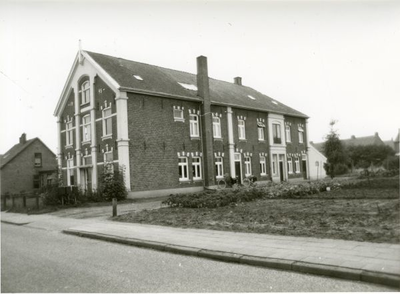 1319-431 Voormalige sigarenfabriek Van Hagendoorn