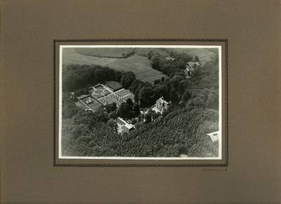 123-0002 Luchtopname landgoed Staverden, ca. 1930