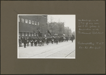 1804-0008 Het muziekkorps van de Geldersche Tramwegen bij het RAI-gebouw naar aanleiding van een tentoonstelling, ...