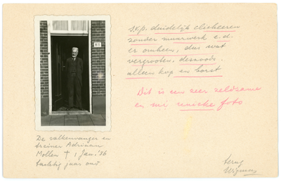 357-0044 De valkenvanger en treiner Adriaan Mollen + 1 jan. '36 tachtig jaar oud , 1920-1935