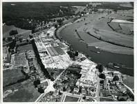 709-0014 Luchtfoto van het Meteoor-complex, 1965-1970