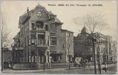 354 Pension Beek en Dal Cronjestr. 10, Arnhem, 1915-11-13