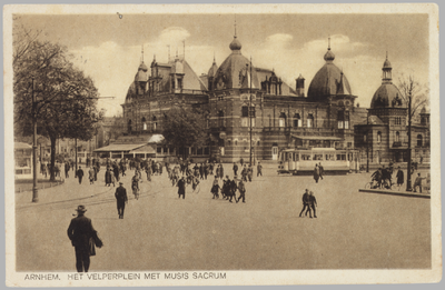 4349 Arnhem, Het Velperplein met Musis Sacrum, 1927-07-27