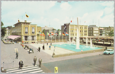 472 Arnhem A.K.U.-fontein met Willemsplein, ca. 1950
