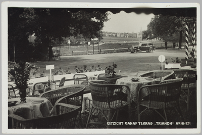 5281 Uitzicht vanaf terras Trianon Arnhem, ca. 1950