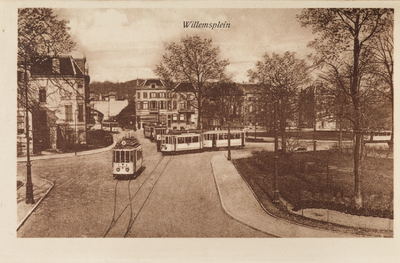 5592-0010 Willemsplein, ca. 1920