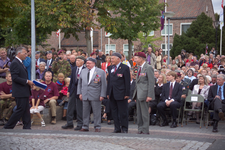 2516 Herdenking Slag om Arnhem, 18-09-2004