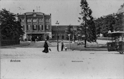 14677 Stationsplein, ca. 1900