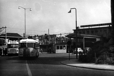 14963 Stationsplein vanaf 1945, 1953