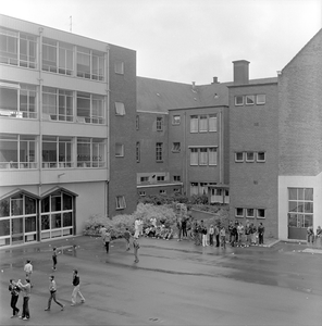 2026 Boulevard Heuvelink, 1981