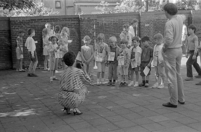 2472 Brugstraat, 1985