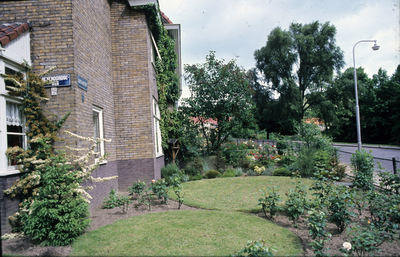 2285 Gentiaanstraat, 1980-1985