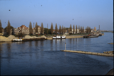 2567 Nieuwe Kade, 1980-1985
