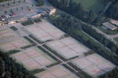 2952 Tennisvereniging Malburgen, ca. 1980