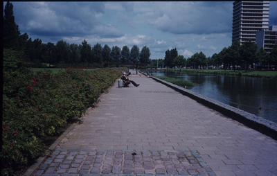 2447 IJssellaan, 1990 - 2000