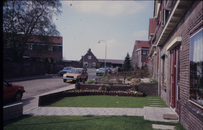 74 Eekhoornstraat, 1990 - 2000