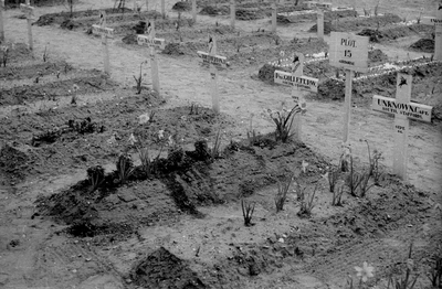 4543 Airborne War Cemetery, 30-04-1946