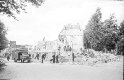 147 Arnhem verwoest, 1945