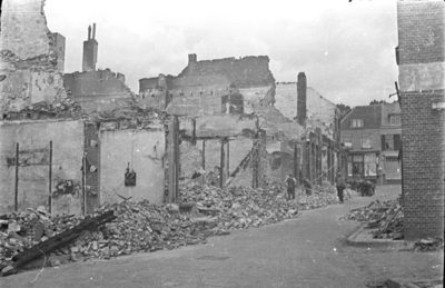 161 Arnhem verwoest, mei 1940