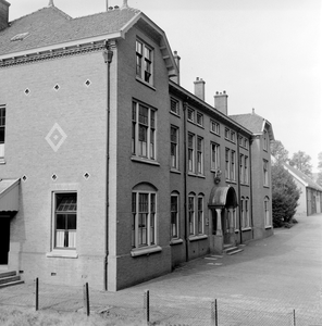 2251 Arnhem, Thomas a Kempislaan, 1953