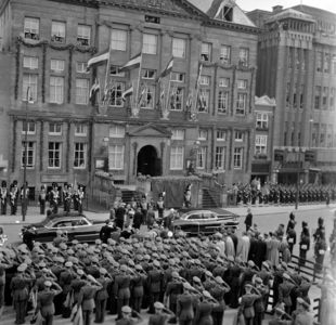 3051 Vught, 1 -17 juli 1954