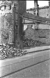 411 Arnhem verwoest, 1940