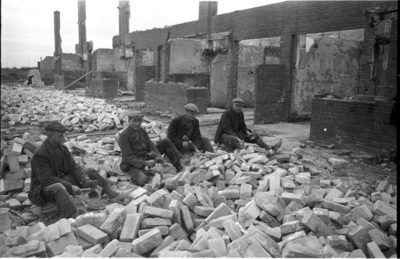 581 Arnhem verwoest, 1945