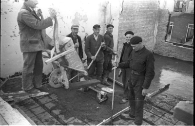 585 Arnhem verwoest, 1945