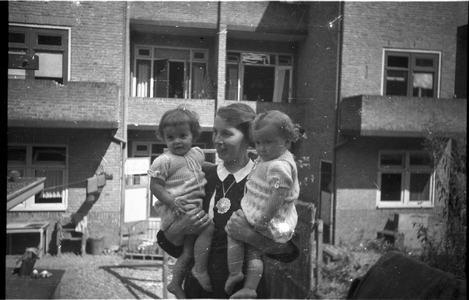 636 Arnhem verwoest, 1945