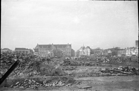 724 Arnhem verwoest, 1945