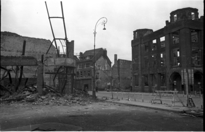 820 Arnhem verwoest, 1945
