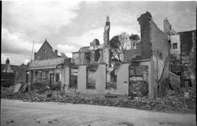 851 Arnhem verwoest, 1945