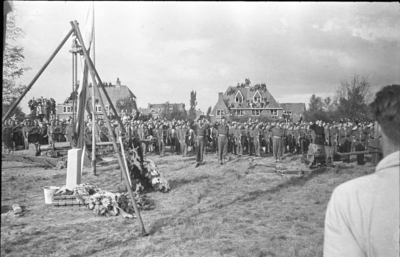 870 Arnhem verwoest, 25 september 1945