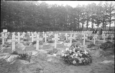 888 Arnhem verwoest, 25 september 1945