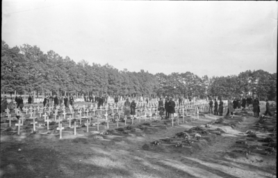 889 Arnhem verwoest, 25 september 1945