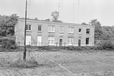13523-0001 Heveadorp. Woningen Middenlaan, 13-09-1982