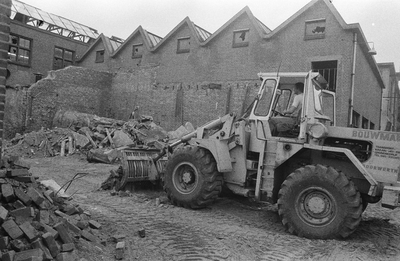 13587-0001 Heveadorp. Afbraak fabriek, 20-09-1982