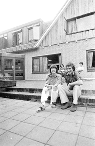 3645-0001 Jeugdherberg Alteveer. Theo en Ellie Appelman, beheerders van de jeugdherberg, 09-08-1978