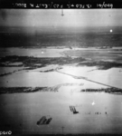 1007 LUCHTFOTO'S, 13-02-1945