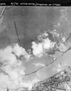 1152 LUCHTFOTO'S, 14-02-1945