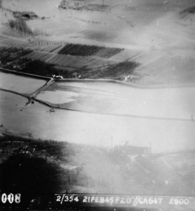 1189 LUCHTFOTO'S, 21-02-1945