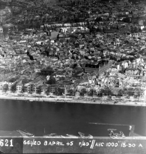 1678 LUCHTFOTO'S, 8 april 1945