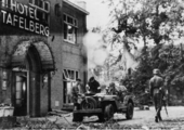 2000 SLAG OM ARNHEM, 1945