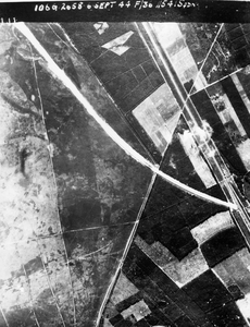 204 LUCHTFOTO'S, 06-09-1944